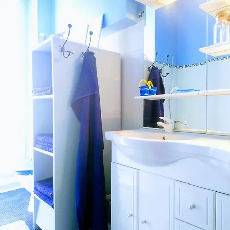 Apartmán Appt Arenes 90 M2 + Terrasse Ombragee *